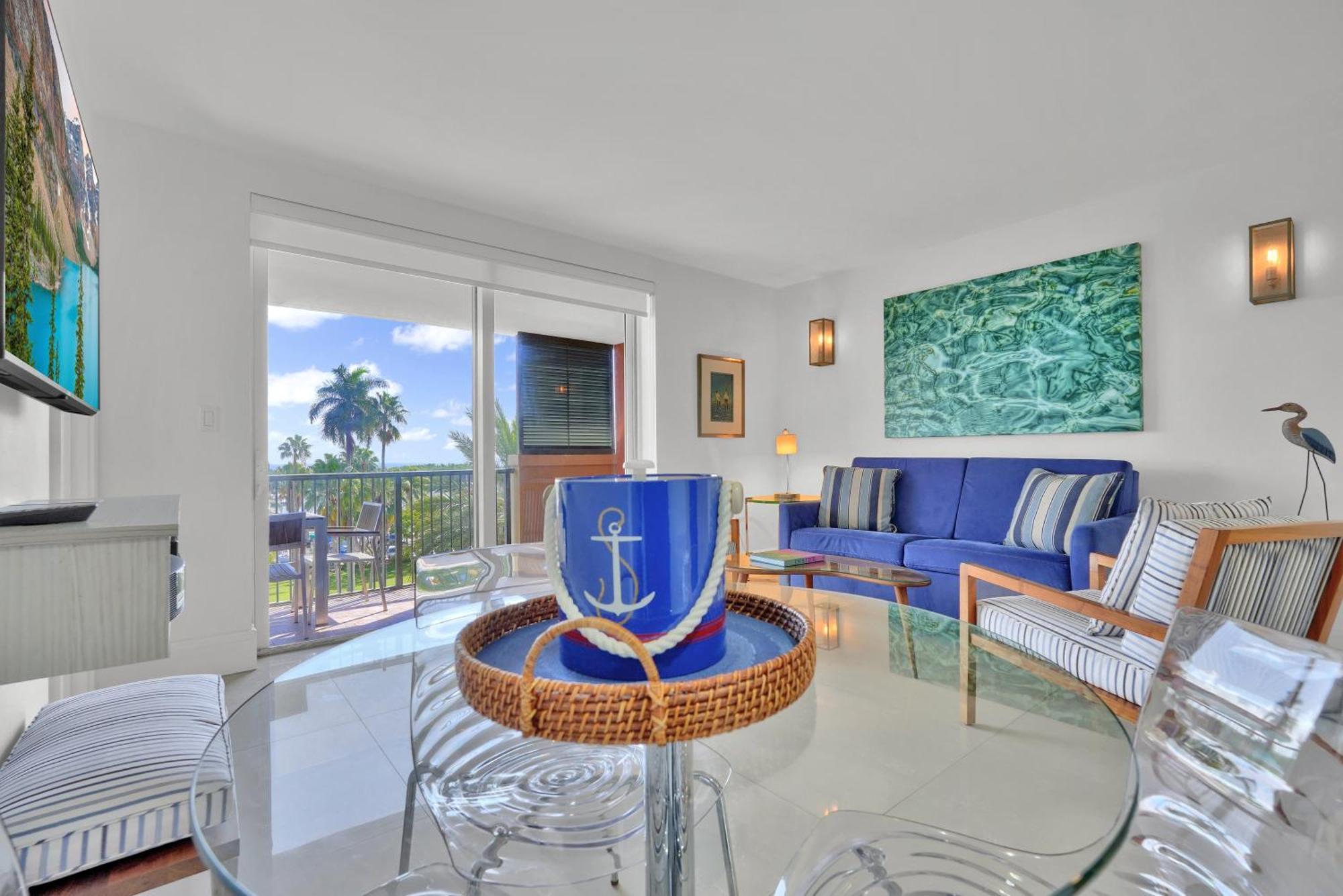 Vila Gorgeous Spacious 2Bed 2Bath Bayview In Grove Miami Exteriér fotografie